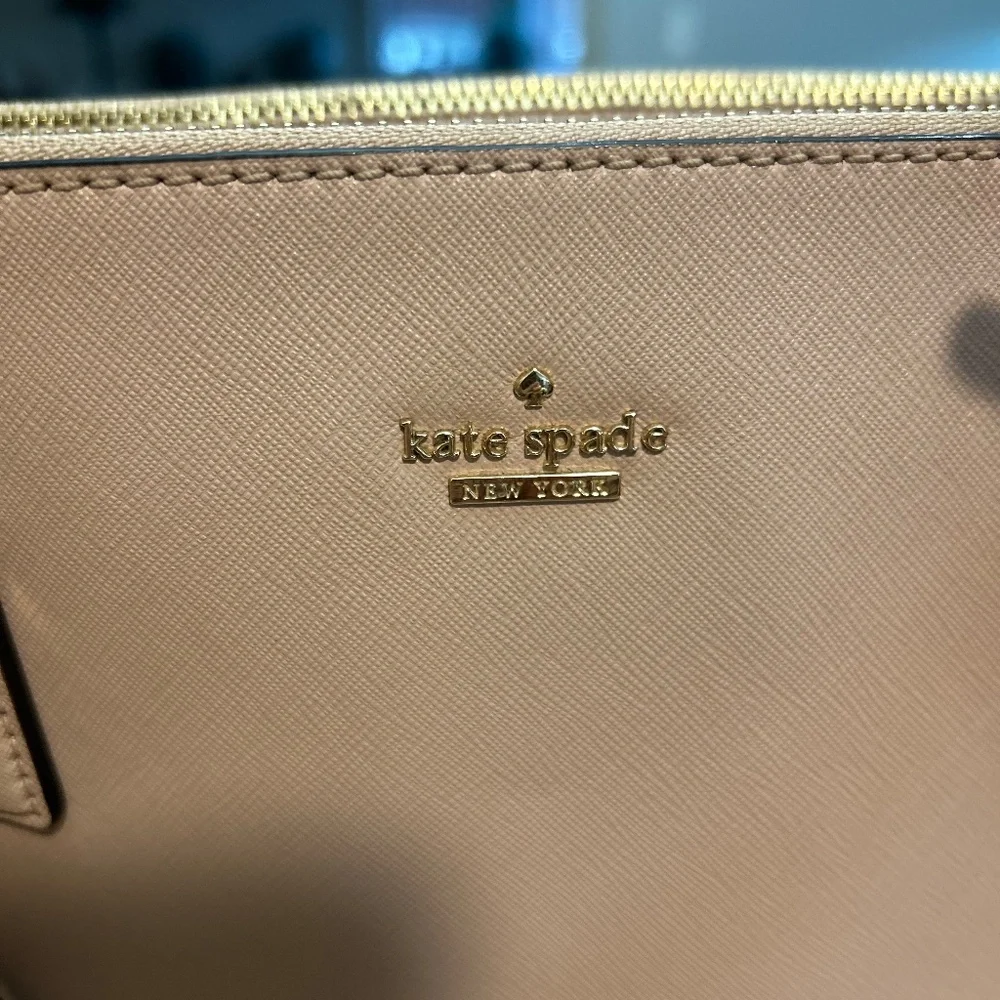 Kate Spade All Leather Cream Handbag - Picture 2 of 6